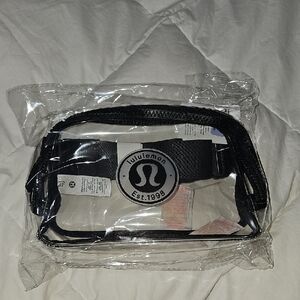 Lululemon Nwts Everywhere Belt Bag. Clear/BLK! Rare Find
